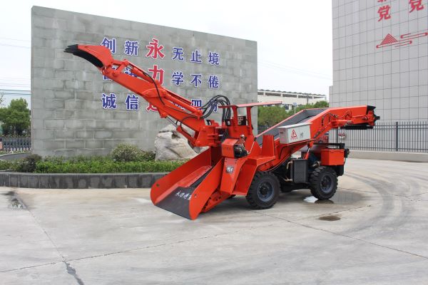 襄陽永力通：只做履帶扒渣機，所以更專業